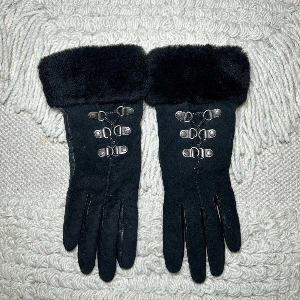 UGG driving gloves